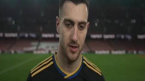 阿尔瓦雷斯获本轮欧冠最佳球员殊荣