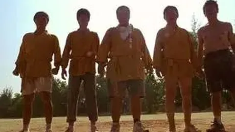 “CR450动车组原型车揭秘之旅：影老板带你领略中国风采”